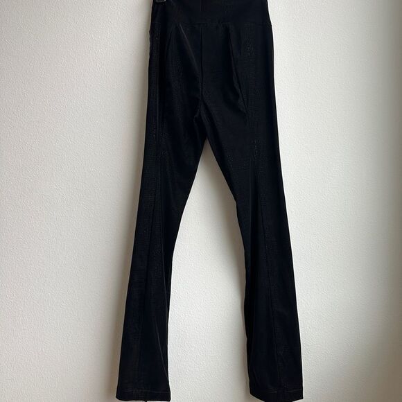 NWT Good American Black Croc Executive Pants Size 2 Flare Leg Slit Zipper XS - Picture 7 of 9